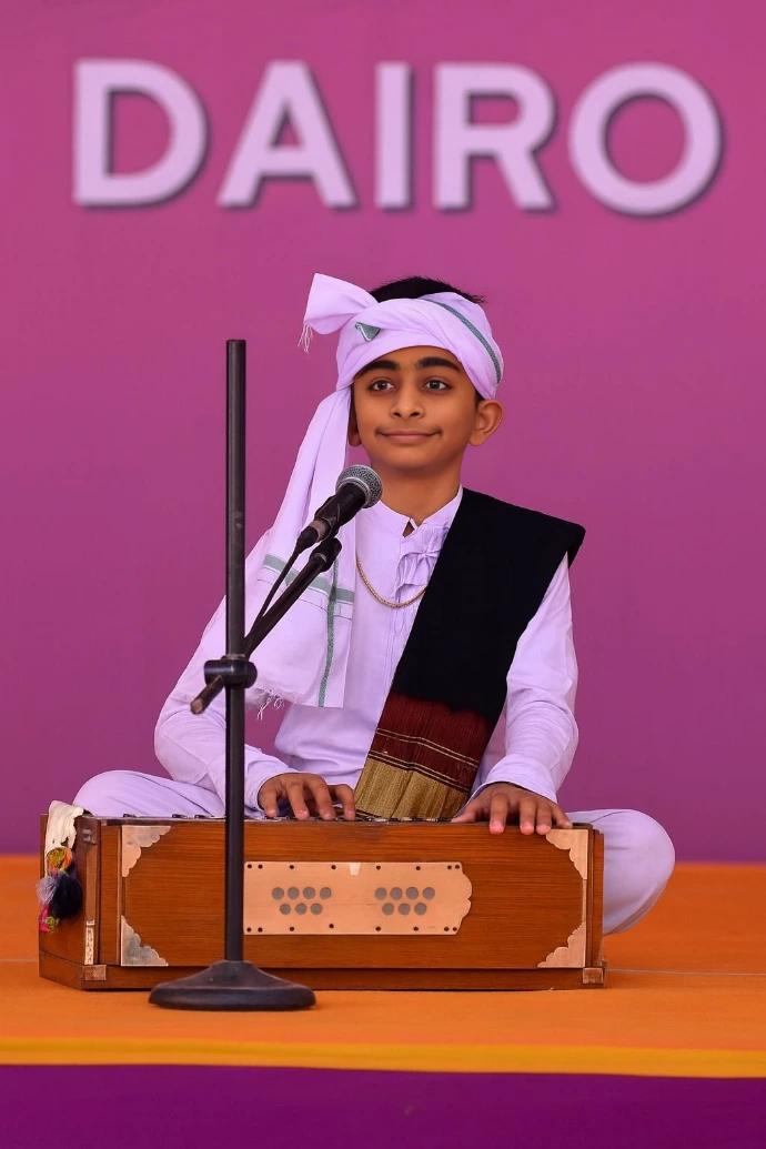 સાહિત્યકાર પર્ફોમન્સ 